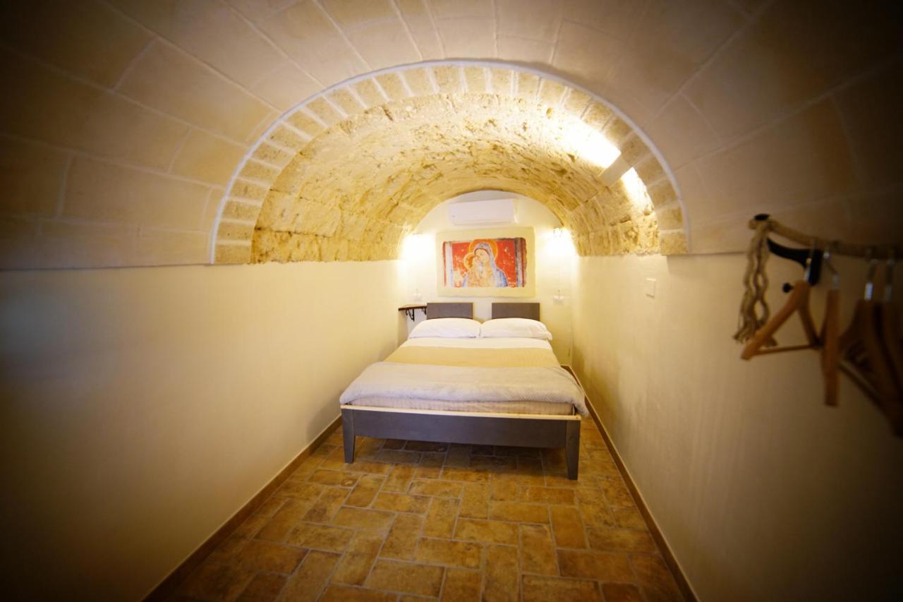 La Pergola Ai Sassi Bed and Breakfast Matera Exteriör bild