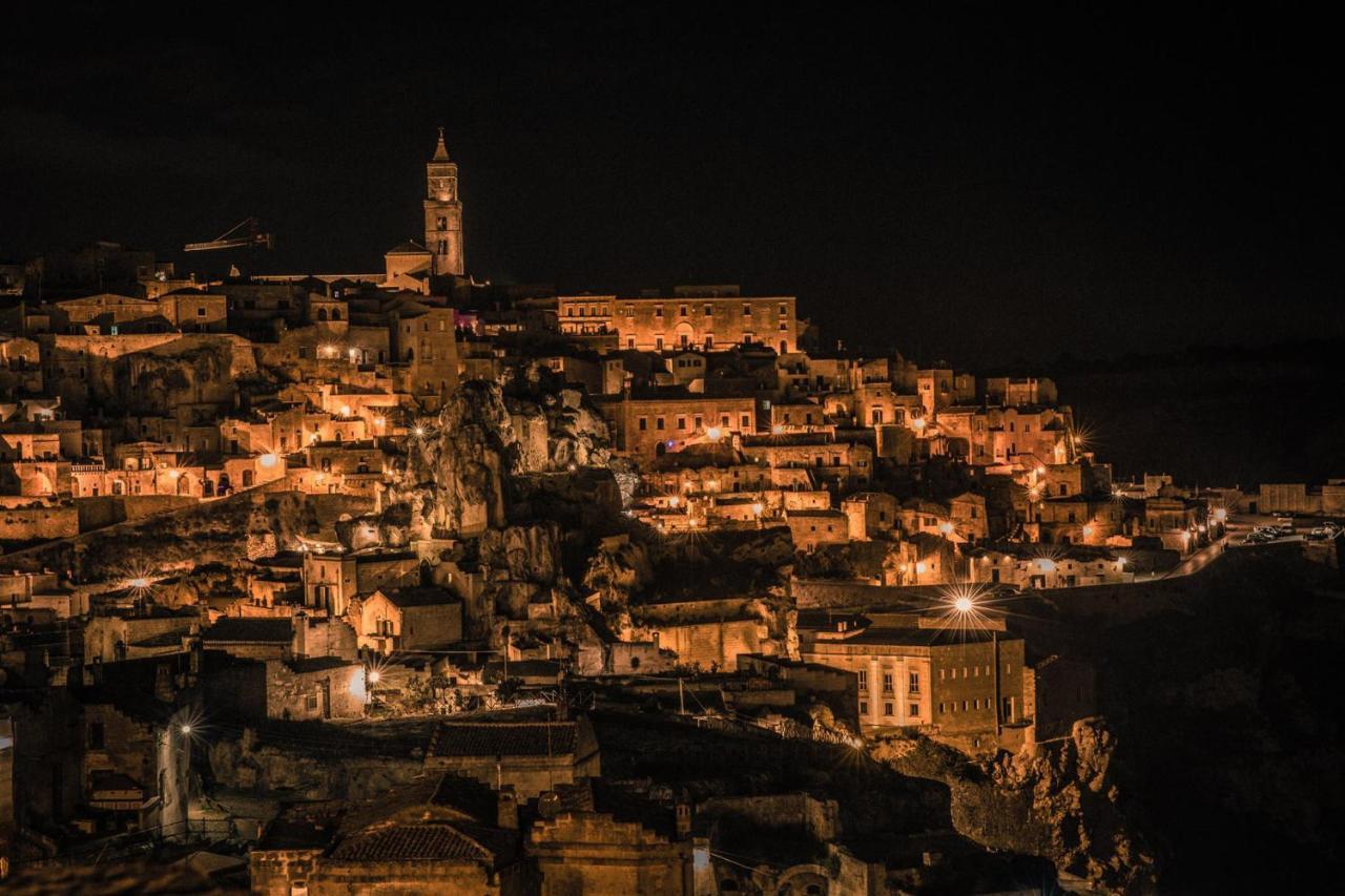 La Pergola Ai Sassi Bed and Breakfast Matera Exteriör bild