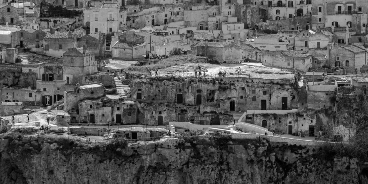 La Pergola Ai Sassi Bed and Breakfast Matera Exteriör bild