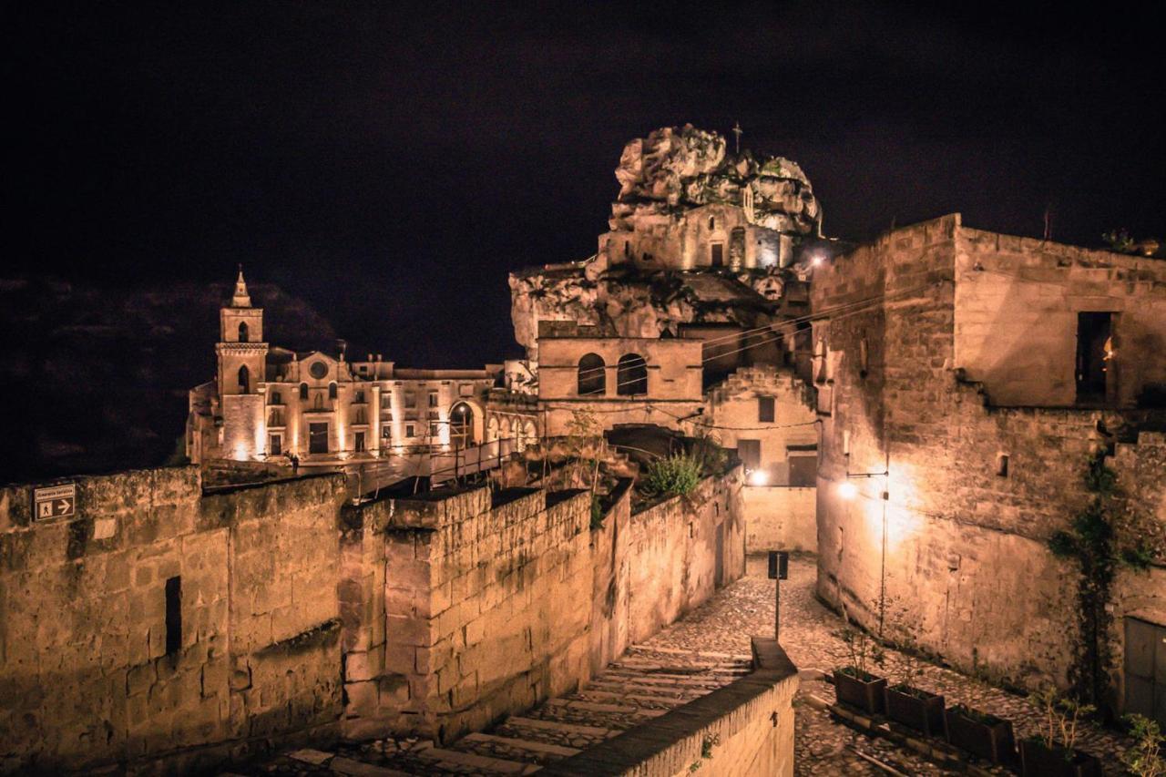 La Pergola Ai Sassi Bed and Breakfast Matera Exteriör bild